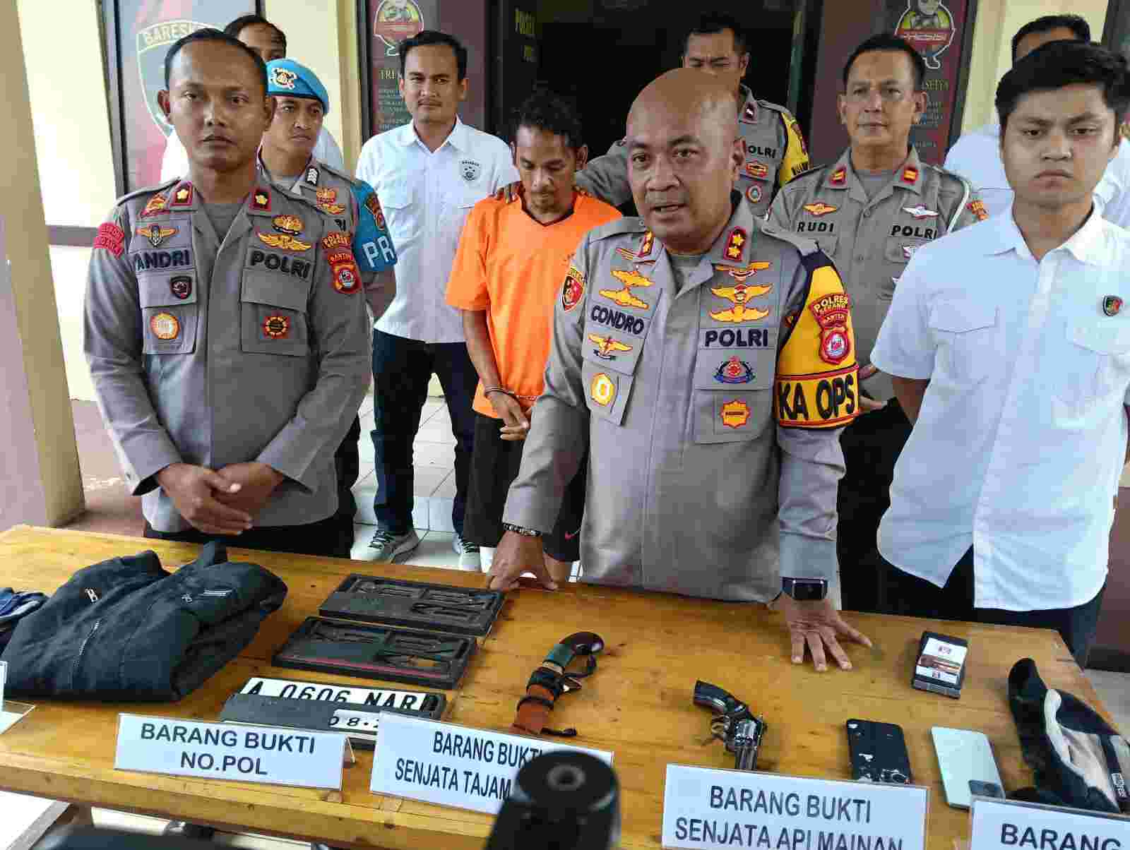 Unit Reskrim Polsek Cikande Polres Serang Tangkap Pelaku Curanmor