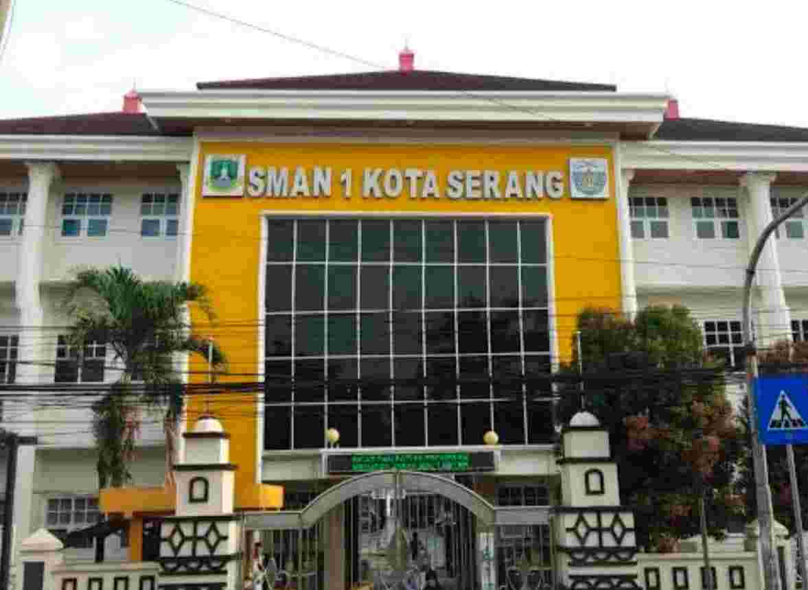 LSM GERAM Banten Indonesia Ancam Laporkan Pihak SMA N 1 Kota Serang Terkait Dugaan Pungli