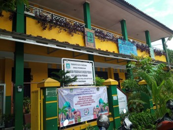 Dugaan kuat penyalahgunaan dana Program Indonesia Pintar (PIP) mencuat di SDN Periuk 6 Kota Tangerang,berawal setelah sejumlah orang tua murid menemukan kejanggalan