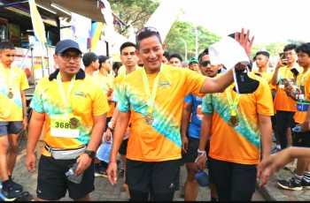 TANGSEL MARATHON 2023 MENPAREKRAF SANDIAGA UNO PUJI PEMKOT TANGSEL