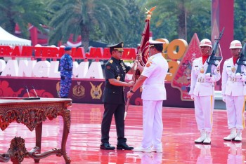 Serah Terima Jabatan Panglima TNI Laksamana TNI Yudo Margono Kepada Jenderal TNI Agus Subiyanto