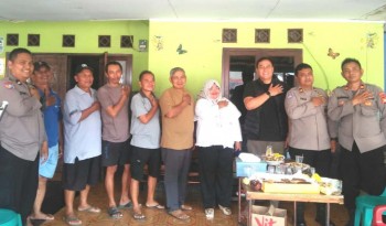 Polsek Pondok Aren Giat JUM'AT CURHAT, Perkuat Sinergi dengan Masyarakat