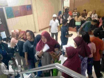PENYALURAN BLTS KESRA DI PEMDES PANGKALAN -TELUKNAGA BERJALAN LANCAR PADA DINI HARI