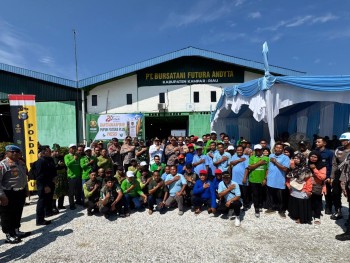80 Ton Pupuk Batu Bara Disalurkan ke Petani Riau, Kapolri: 