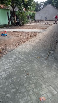 Kegiatan proyek Faving Block di kampung geruduk RT.03 RW.02, Desa Mekar Jaya, Kecamatan Sepatan Induk, Kabupaten Tangerang, Di sorot gegara dianggap proyek siluman
