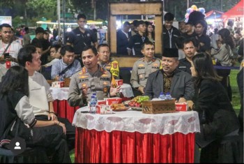 Kawal Pemilu 2024 berjalan Aman dan Damai, Kapolres Metro Tangerang Kota bersama Penggiat Media sosial Deklarasi Anti Hoax