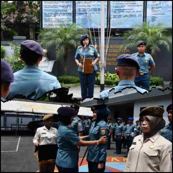 Laporan Korps Kenaikan Pangkat Perwira, Bintara, Tamtama, dan PNS di Pangkalan TNI AL