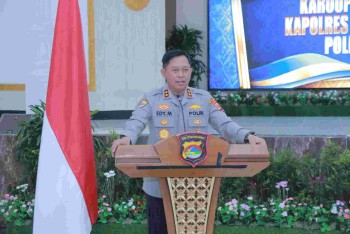Prof. Sutan Nasomal Puji Keberhasilan Polda NTB Tangkap Pejabat Bima Kota, Sebut Standar Emas Integritas