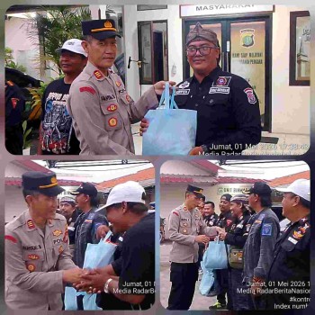 Sinergi Responsif Polsek Sepatan dan BPPKB Perkuat Kamtibmas Lewat Aksi Jumat Berkah !