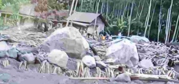 Kampung Kamara Nyaris Rata dengan Tanah, Erupsi Ganas Gunung Semeru Timbun Ratusan Rumah Warga