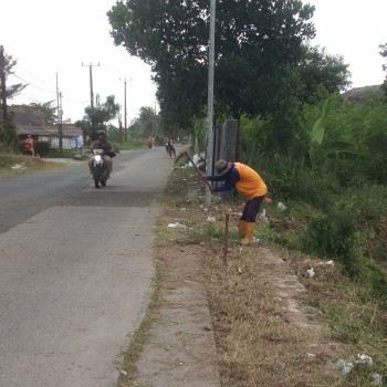 UPTJJ Wilayah Kab Tangerang Dalam Rutinitas Melakukan Perawatan dan Pembersihan Jalan Raya Kronjo–Mauk

