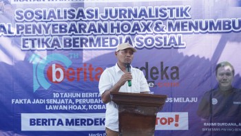 Ketua ABDESI Kabupaten Kepahiang  Hadiri Acara Satu Dekade Berita Merdeka (BM) Bagikan Sembako Kepada Warga Yang Membutuhkan