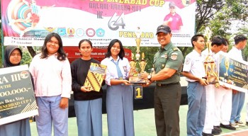 DANPUSPENERBAD CUP SMAN 1 KOTA TANGSEL RAIH JUARA 3 UNTUK TIM PUTRI