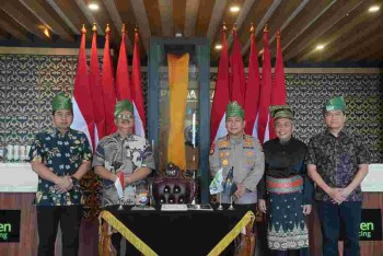 Jejaring 79 Pusat Studi Perkuat Transformasi Polri, Polda Riau Kembangkan Green Policing Berbasis Riset