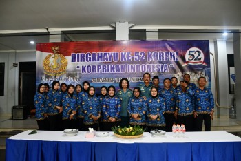 PNS TNI AL Bandung Gelar Syukuran HUT KORPRI Ke-52 Tahun 2023 