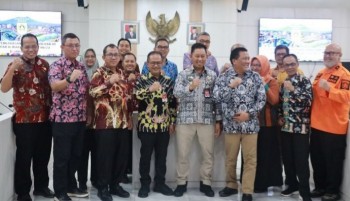 Dalam Rangka Upaya Antisipasi Penanganan Permasalahan Banjir di Kota Bekasi, Pemerintah Kota Bekasi Bersama